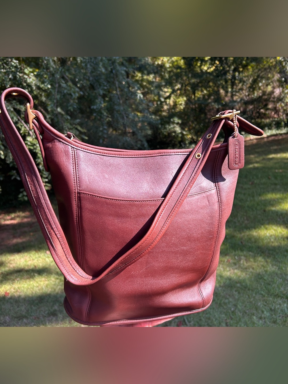 Coach Legacy Duffle Sac serial # 9060